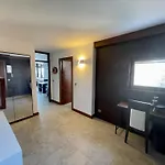Exclusive Beachfront Apartment Torremolinos - Pool - Paddle - Tenis - Wifi - Central Aircon