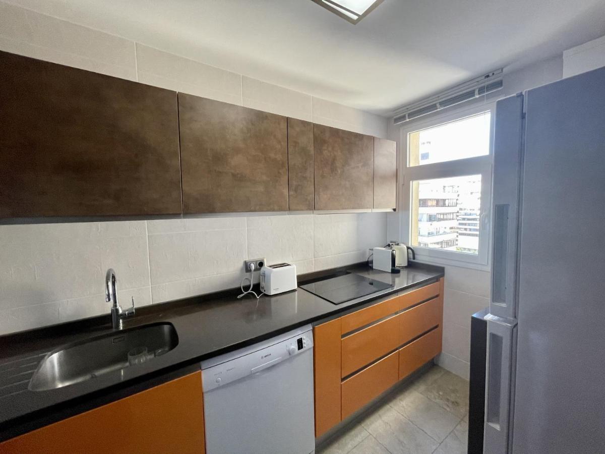 Exclusive Beachfront - Pool - Paddle - Tenis - Wifi - Aircon Appartamento Torremolinos