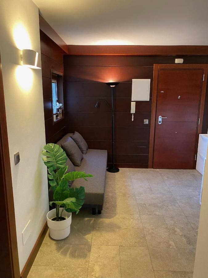 Apartment Exclusive Beachfront - Pool - Paddle - Tenis - Wifi - Aircon Torremolinos
